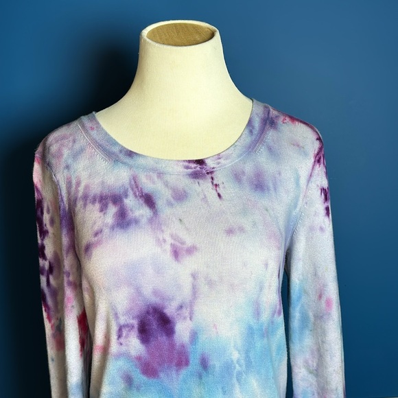 Tye dye top - Picture 2 of 7